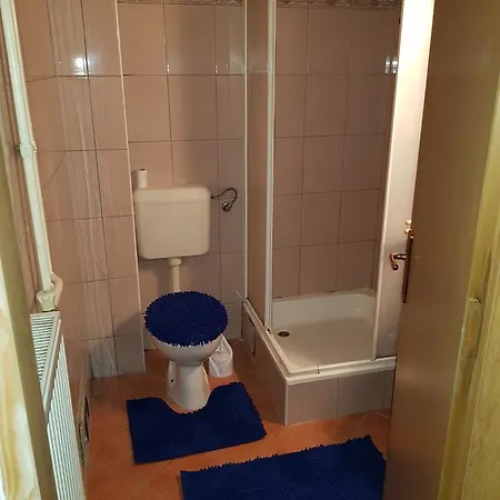 Appartement Prenociste-Smjestaj 